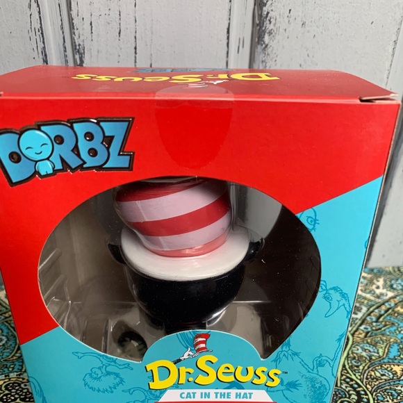 Funko Dorbz Dr. Seuss Cat in the Cat Vinyl Collectible Rare - Picture 2 of 6